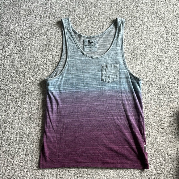 Modern Amusement ombré tank top - Picture 1 of 3